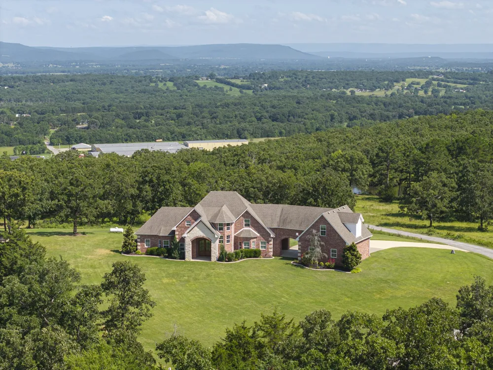 34380 Berry Frost Lane Poteau, OK 74953