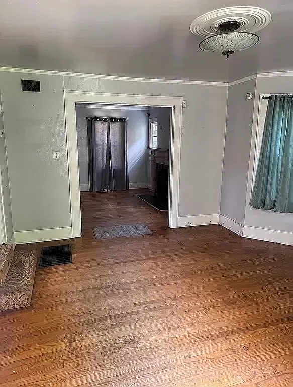 901 McKinley Avenue Sand Springs, OK 74063