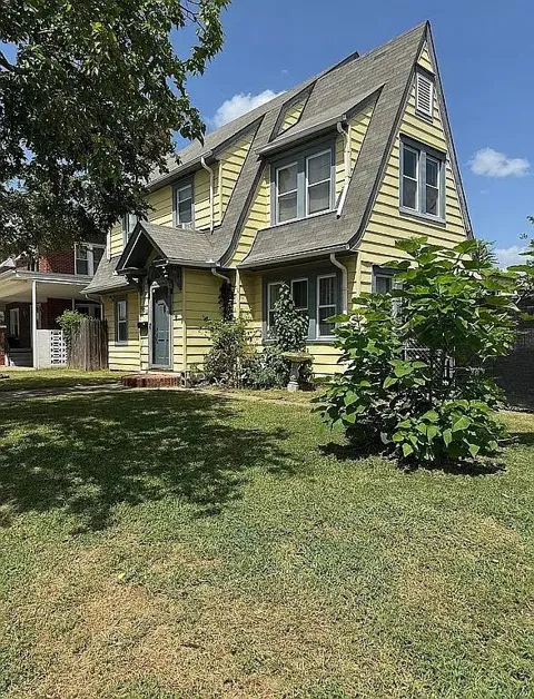 901 McKinley Avenue