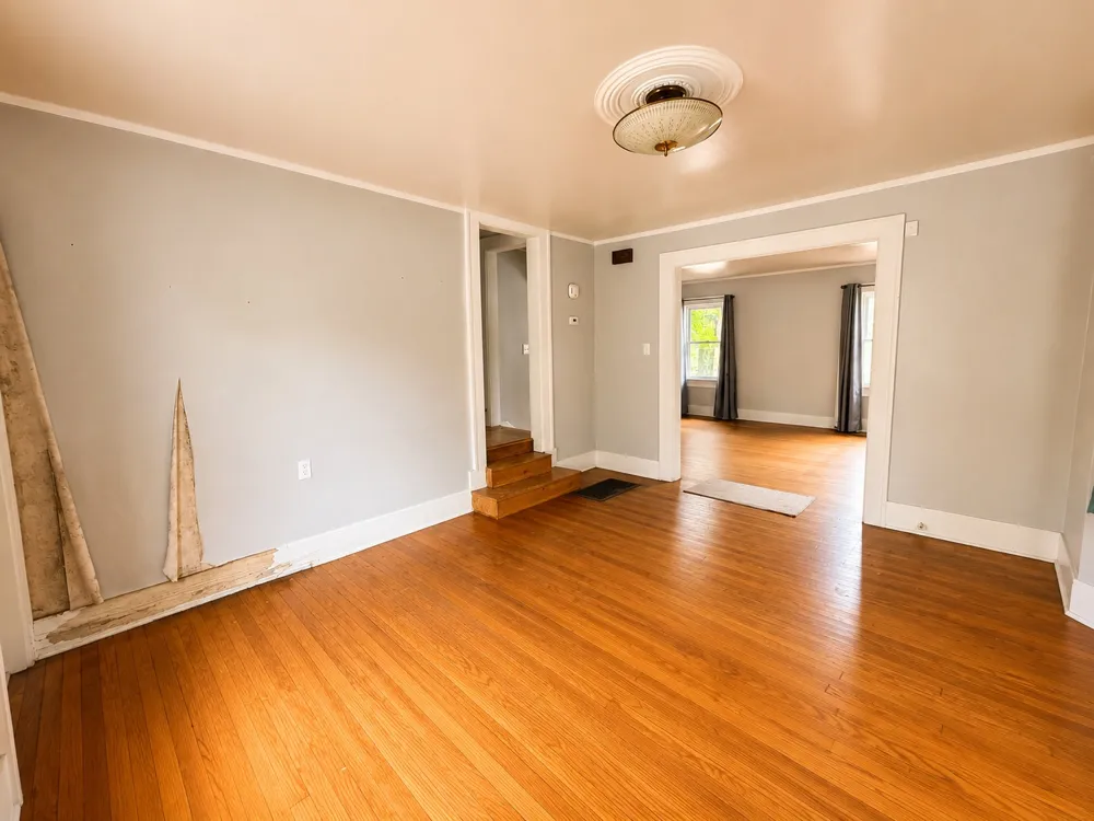 901 McKinley Avenue Sand Springs, OK 74063
