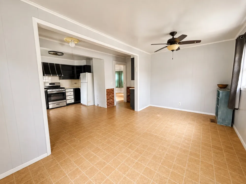 901 McKinley Avenue Sand Springs, OK 74063