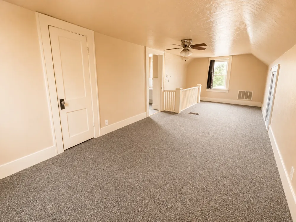 901 McKinley Avenue Sand Springs, OK 74063