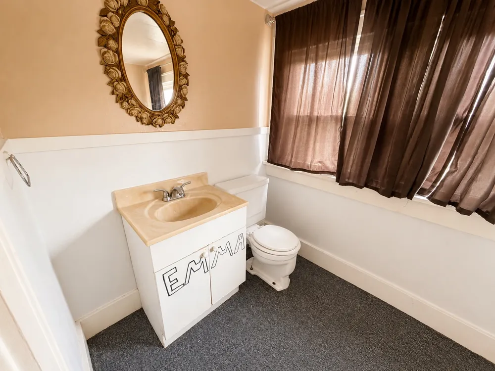 901 McKinley Avenue Sand Springs, OK 74063