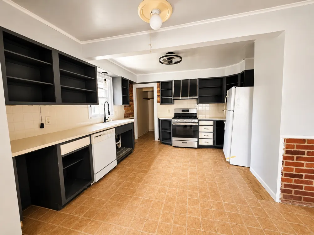 901 McKinley Avenue Sand Springs, OK 74063