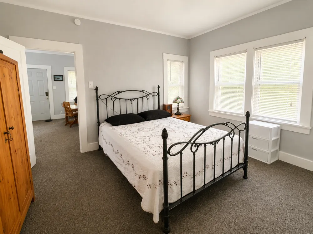 901 McKinley Avenue Sand Springs, OK 74063