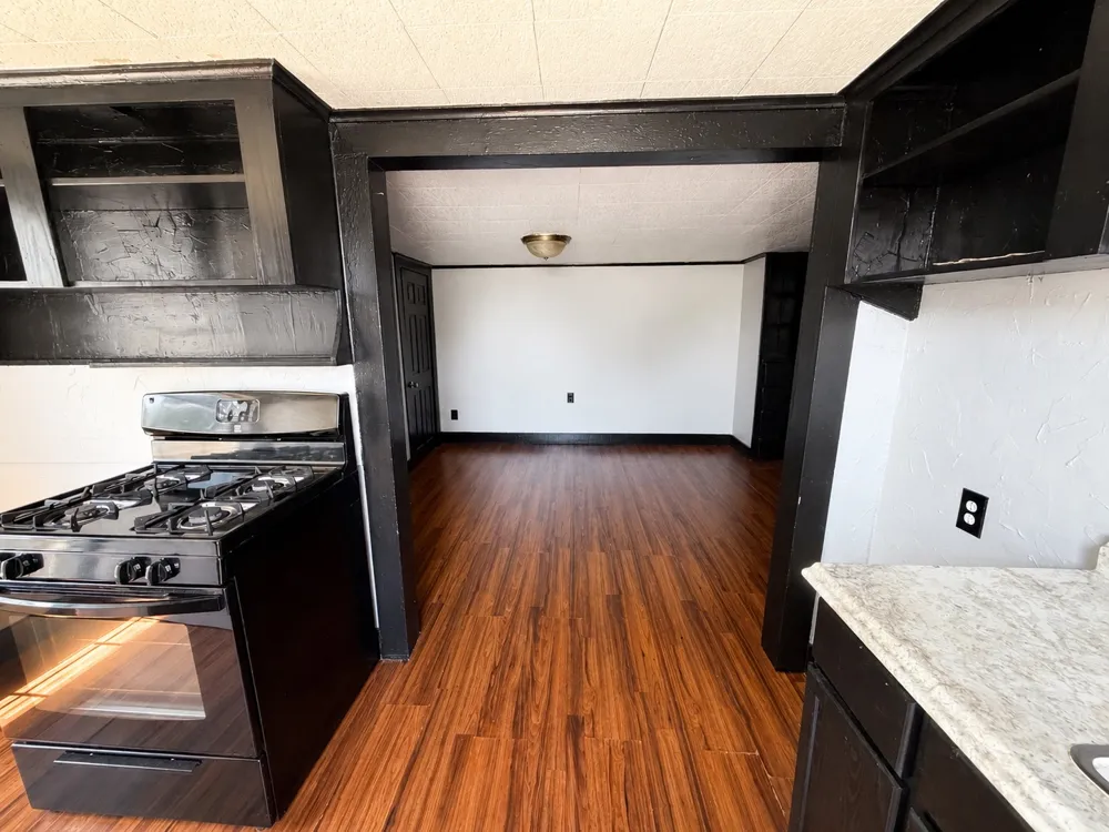 901 McKinley Avenue Sand Springs, OK 74063