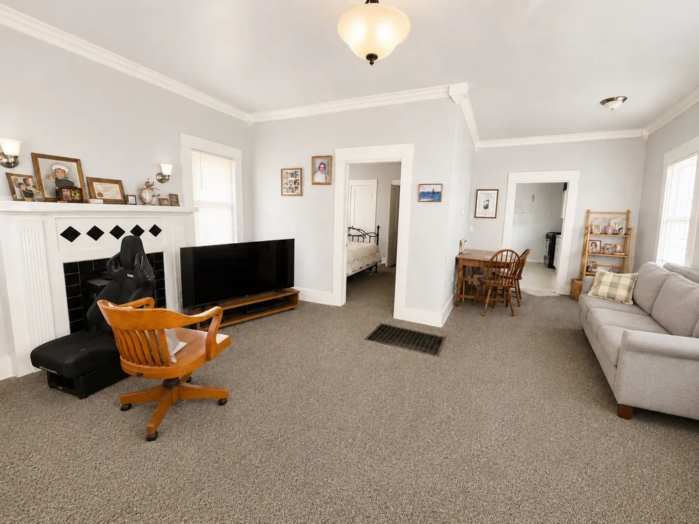 901 McKinley Avenue Sand Springs, OK 74063