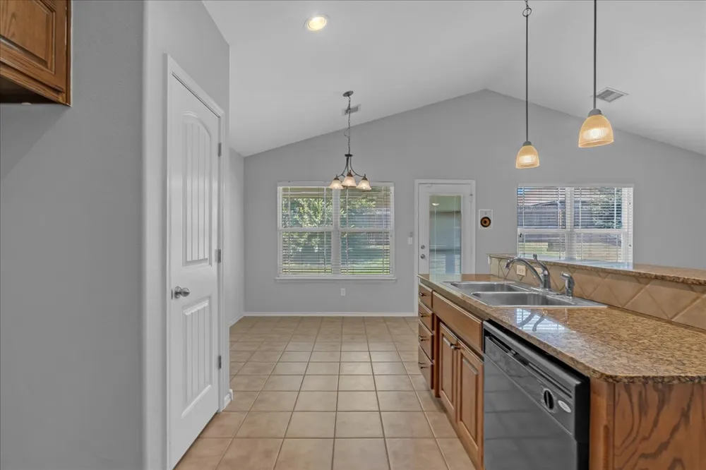 13338 S 21st Street Bixby, OK 74008
