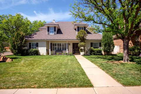3406 MCCALL PLACE