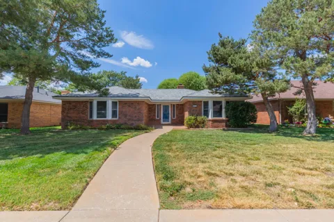 5812 HARDWICK DRIVE