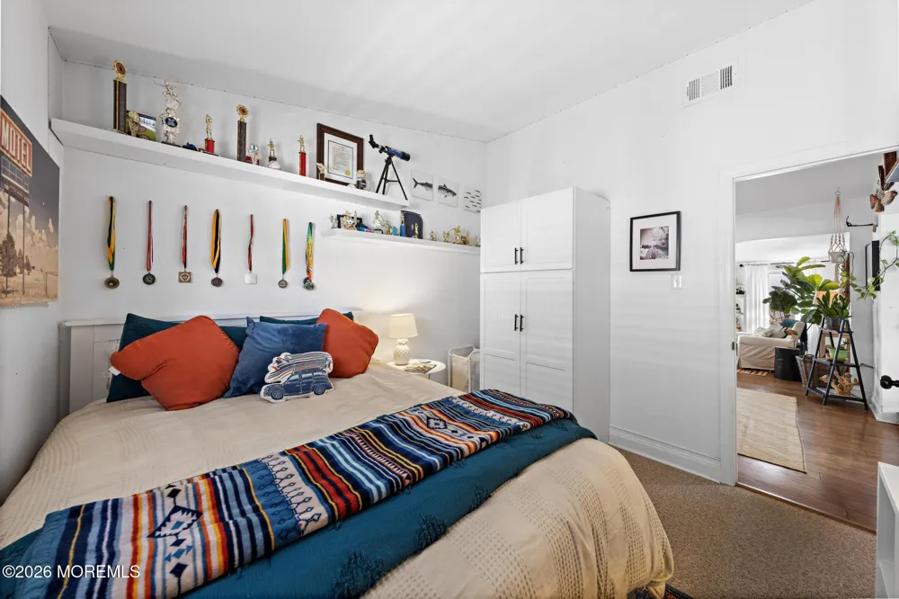 12 Phyllis Lane Beach Haven West, NJ 08050