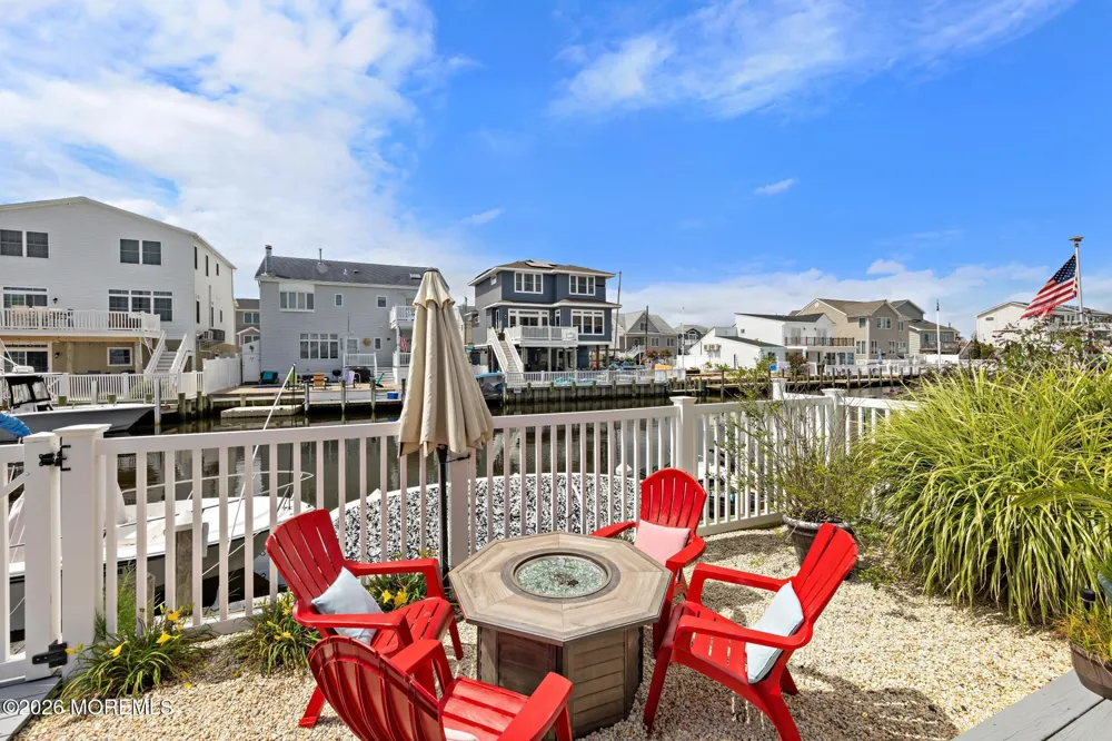 12 Phyllis Lane Beach Haven West, NJ 08050
