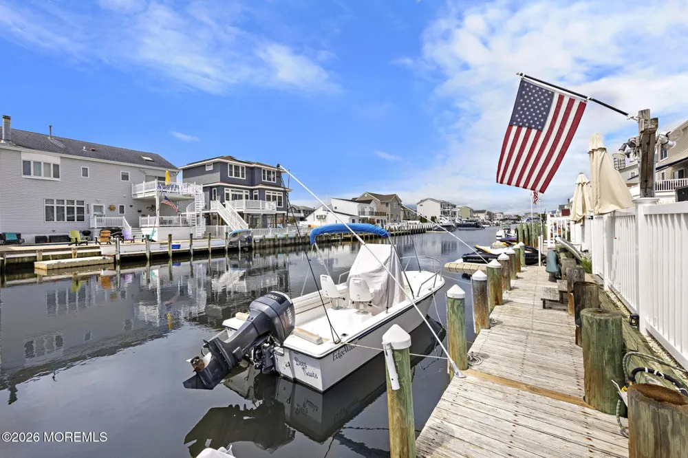 12 Phyllis Lane Beach Haven West, NJ 08050