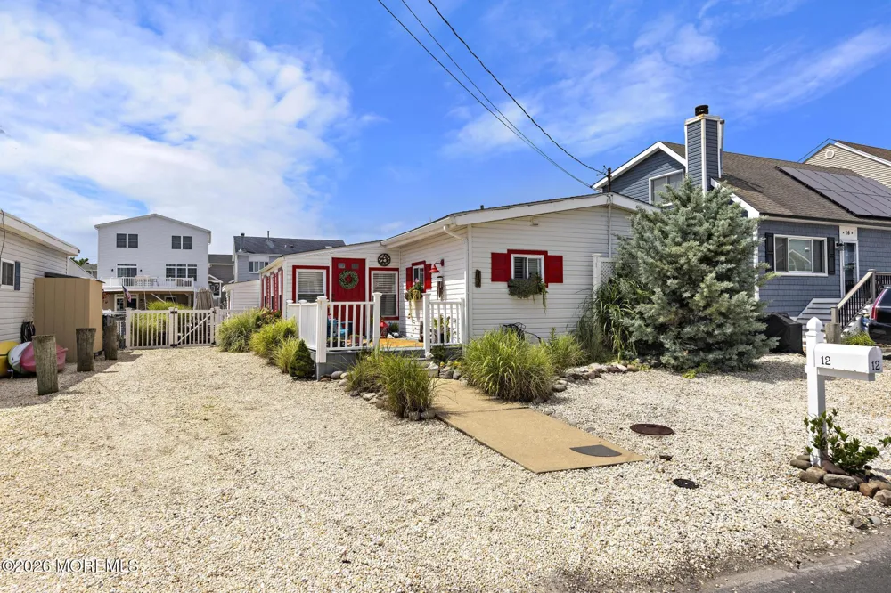 12 Phyllis Lane Beach Haven West, NJ 08050