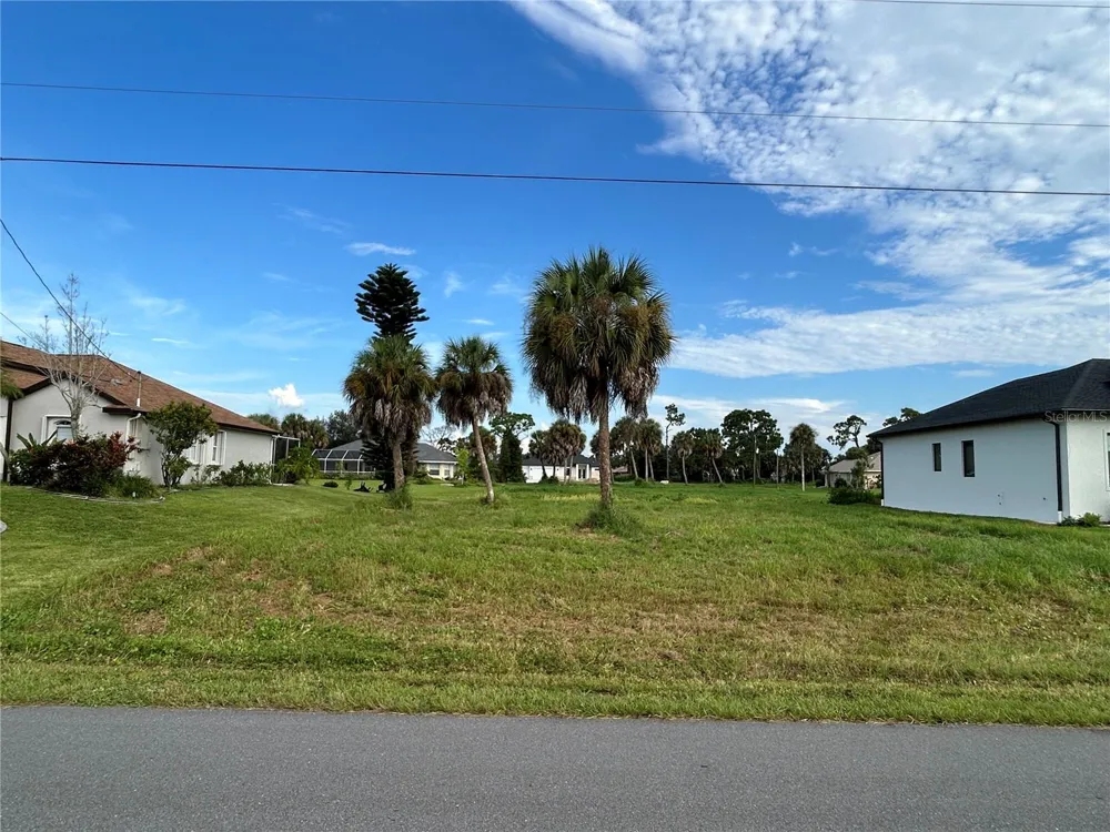 105 MARKER ROAD Rotonda West, FL 33947