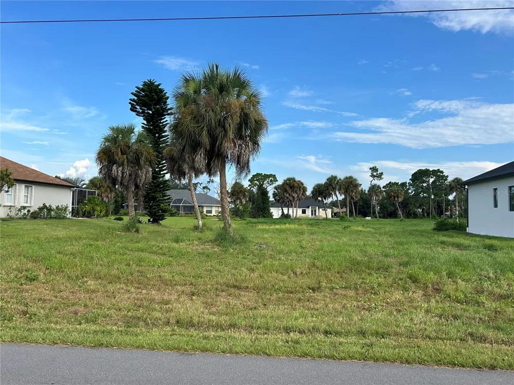 105 MARKER ROAD Rotonda West, FL 33947