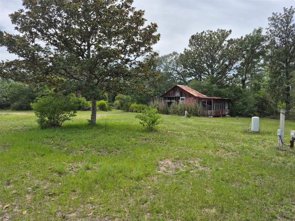 15764 NE 235TH PLACE Fort Mc Coy, FL 32134