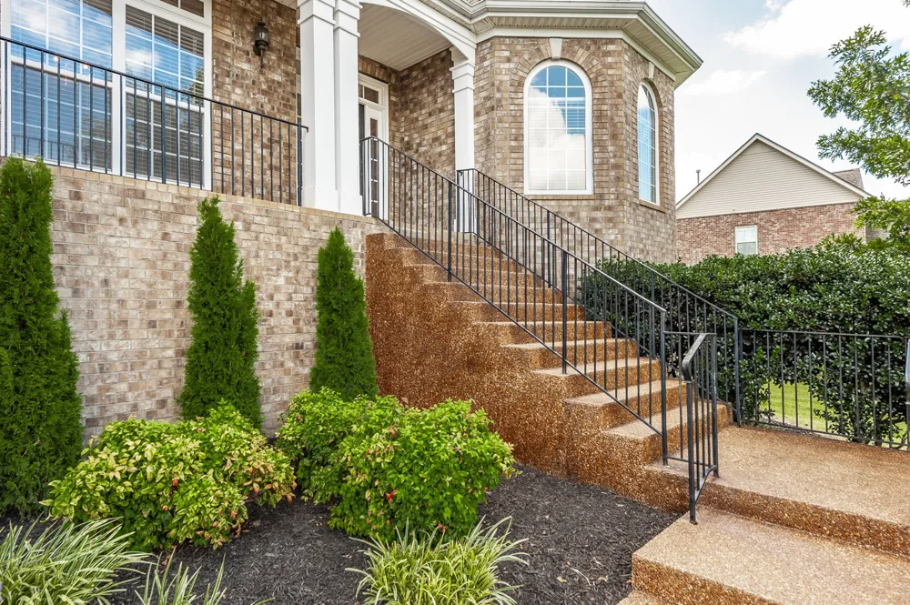 2054 Katherine Dr Goodlettsville, TN 37072