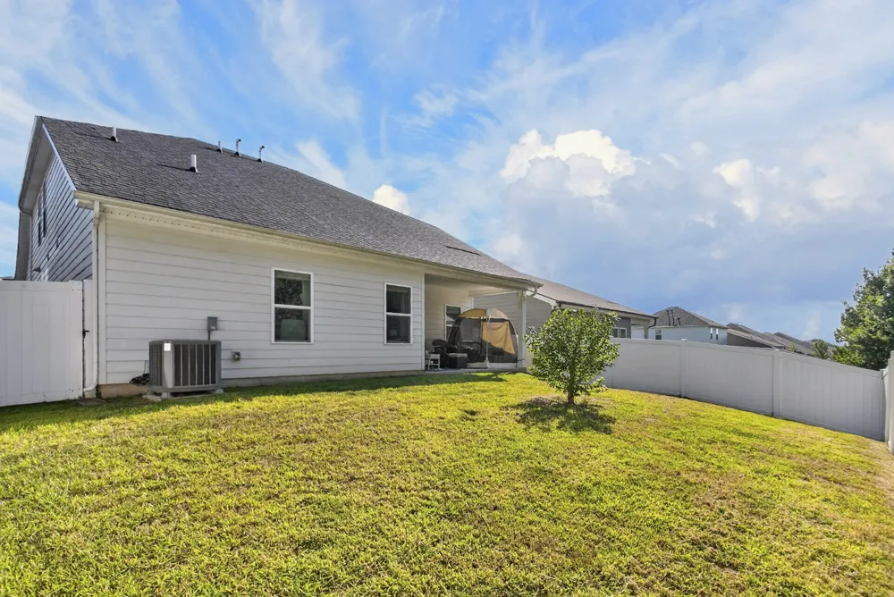 1072 Holland Ridge Way Lebanon, TN 37090