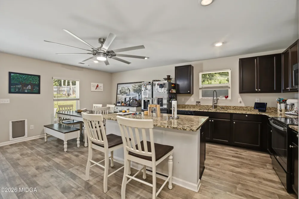 139 Jenny Road Grantville, GA 30220