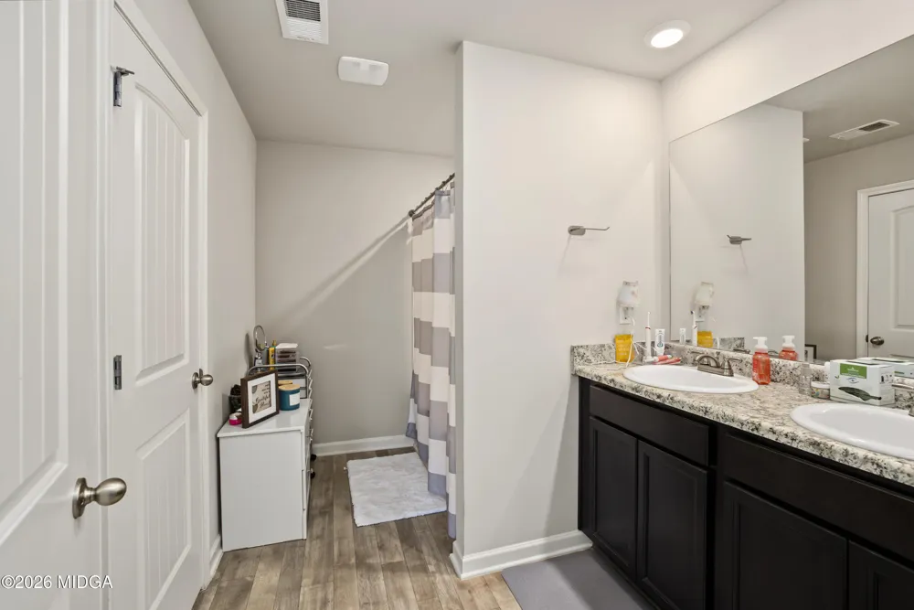139 Jenny Road Grantville, GA 30220
