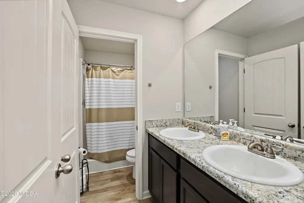 139 Jenny Road Grantville, GA 30220