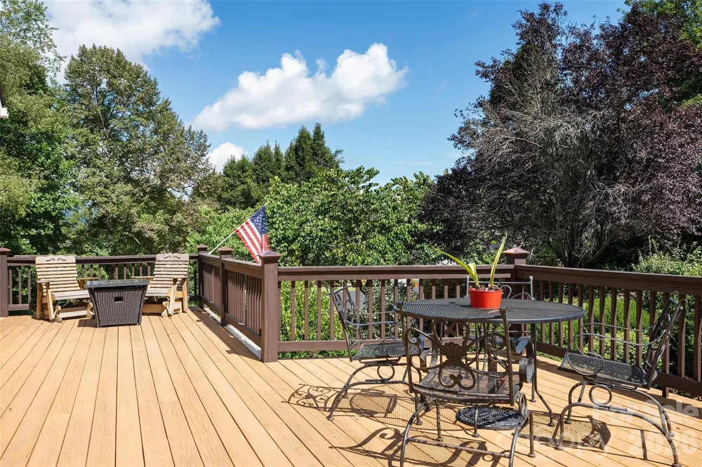 366 Sequoyah Drive Waynesville, NC 28785