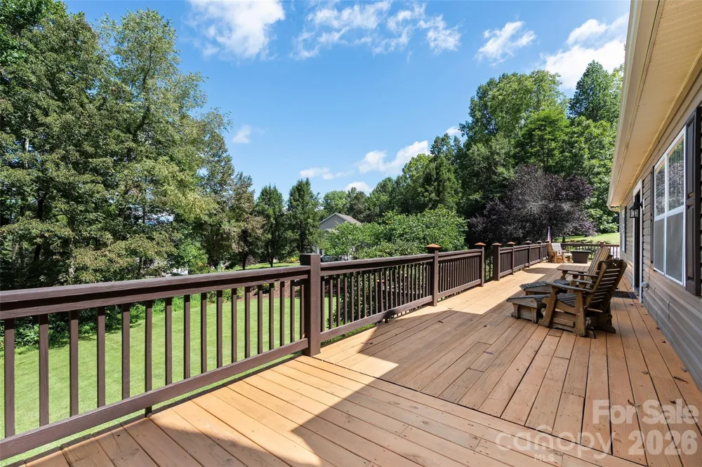 366 Sequoyah Drive Waynesville, NC 28785