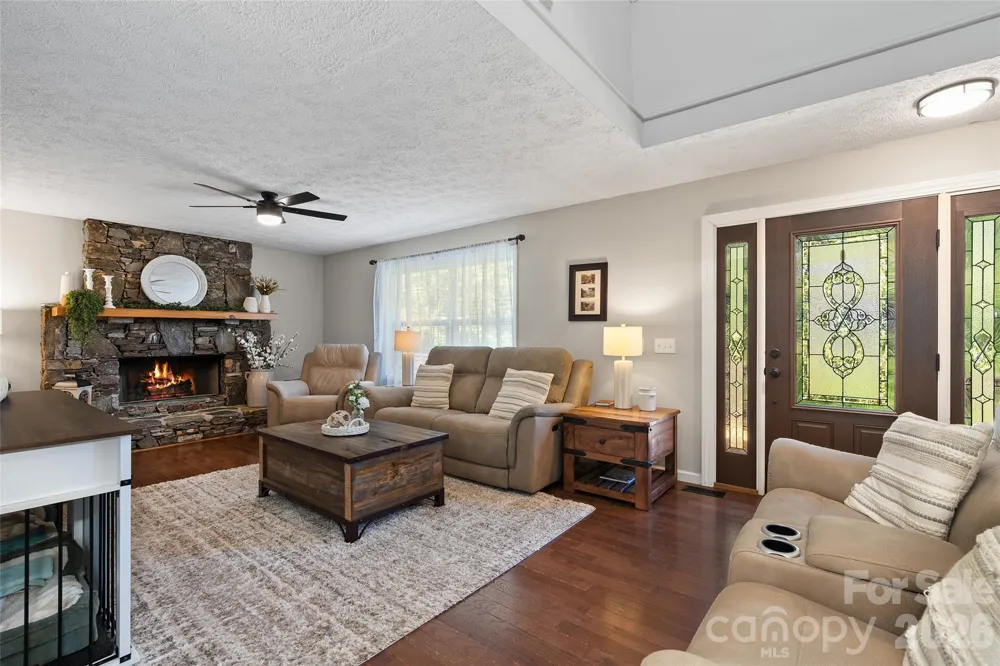 366 Sequoyah Drive Waynesville, NC 28785