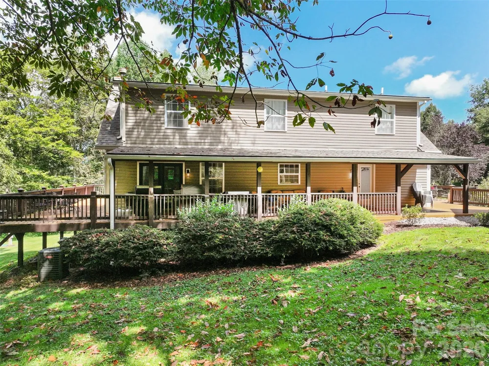 366 Sequoyah Drive Waynesville, NC 28785