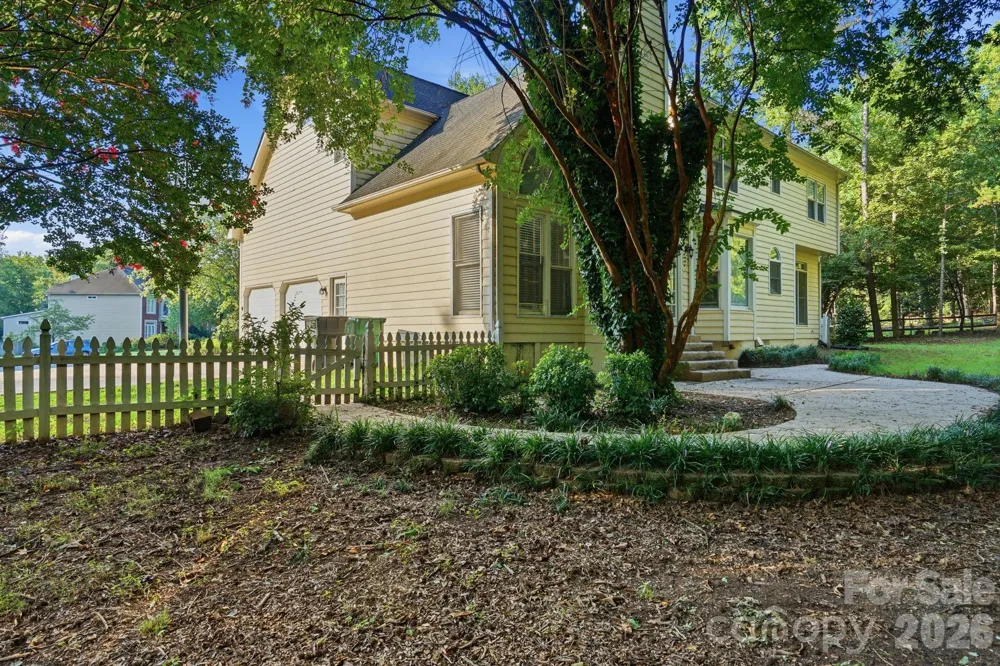 1321 Hillshire Meadow Drive Matthews, NC 28105