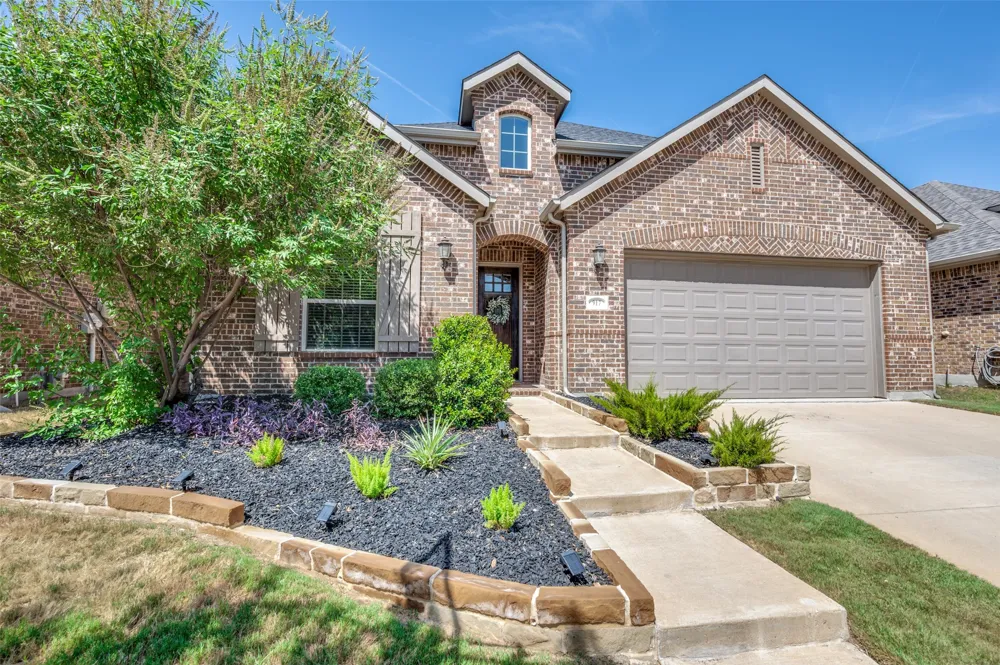 917 Meadows Drive Argyle, TX 76226