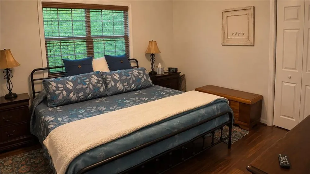 125 Maple Place Fayetteville, GA 30215