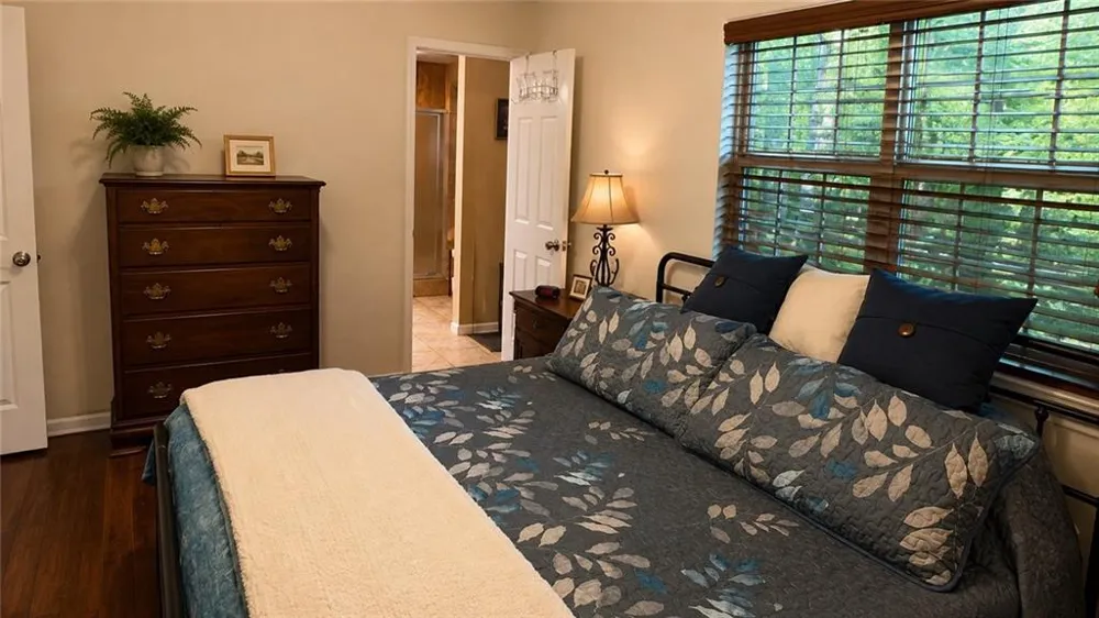 125 Maple Place Fayetteville, GA 30215