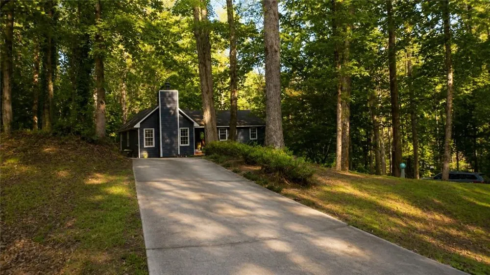 125 Maple Place Fayetteville, GA 30215