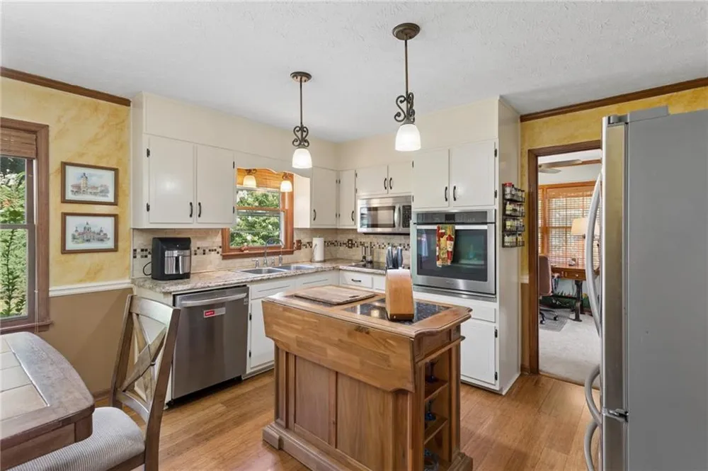 6876 Kingsboro Drive Lithia Springs, GA 30122