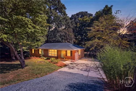 606 Forest Heights Drive