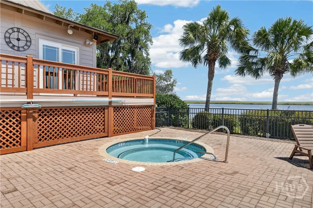 1602 River Oaks Drive Richmond Hill, GA 31324