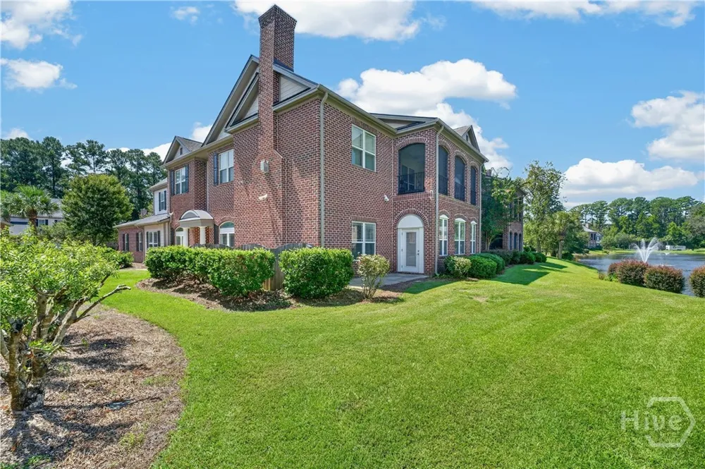 1602 River Oaks Drive Richmond Hill, GA 31324