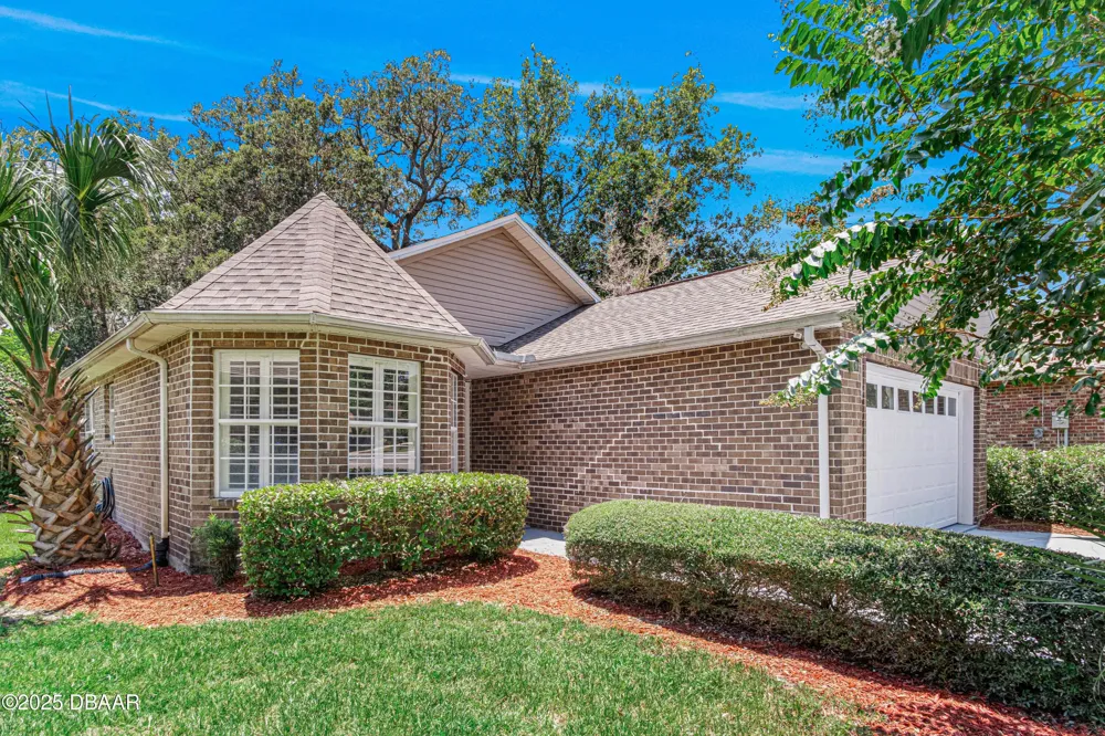 6 Oak Village Drive Ormond Beach, FL 32174
