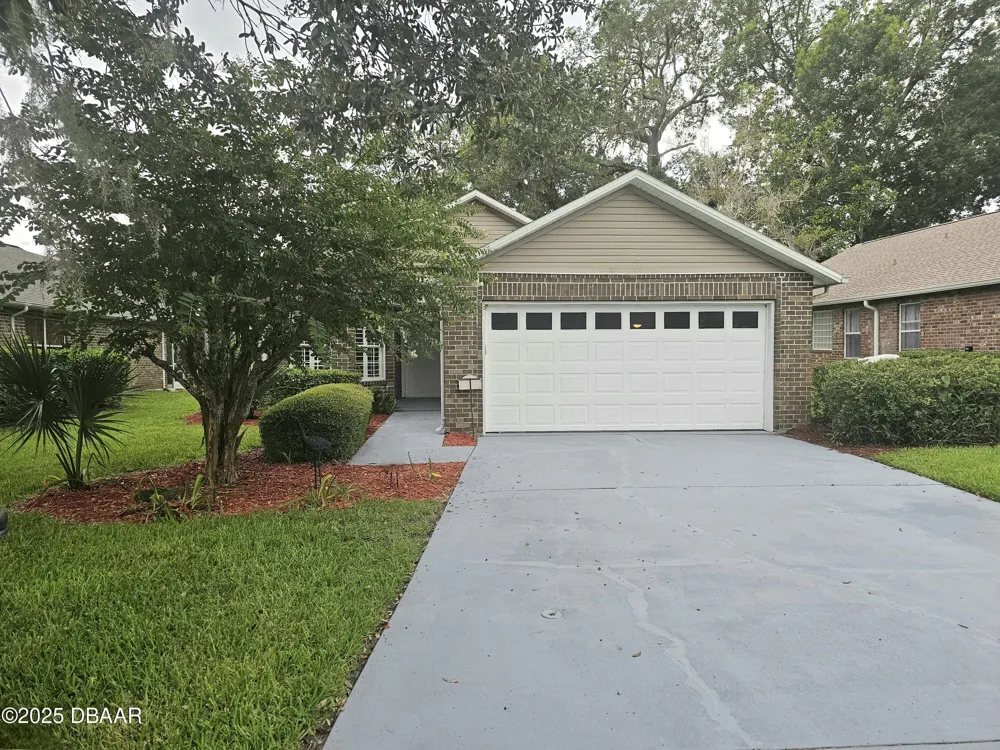 6 Oak Village Drive Ormond Beach, FL 32174