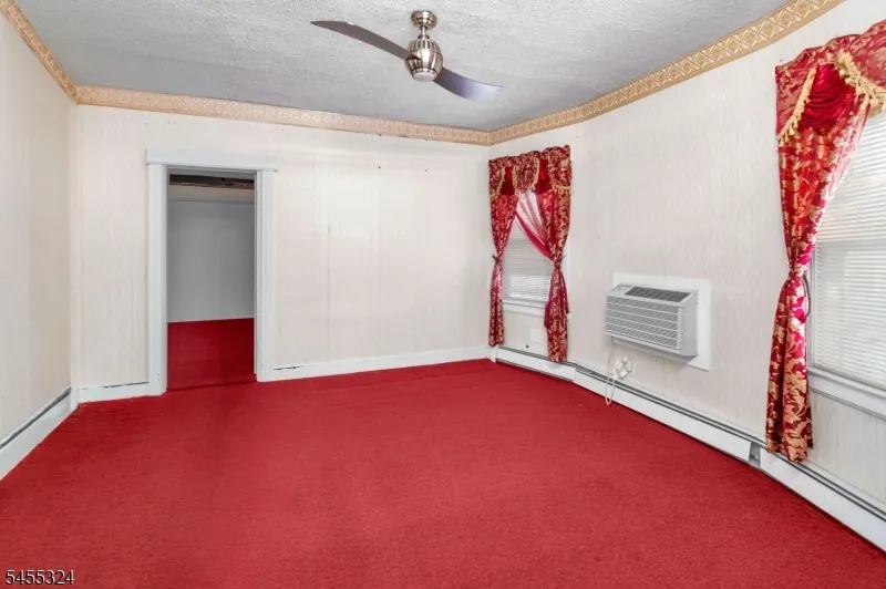 90 Cedar St Ridgefield Park Village, NJ 07660