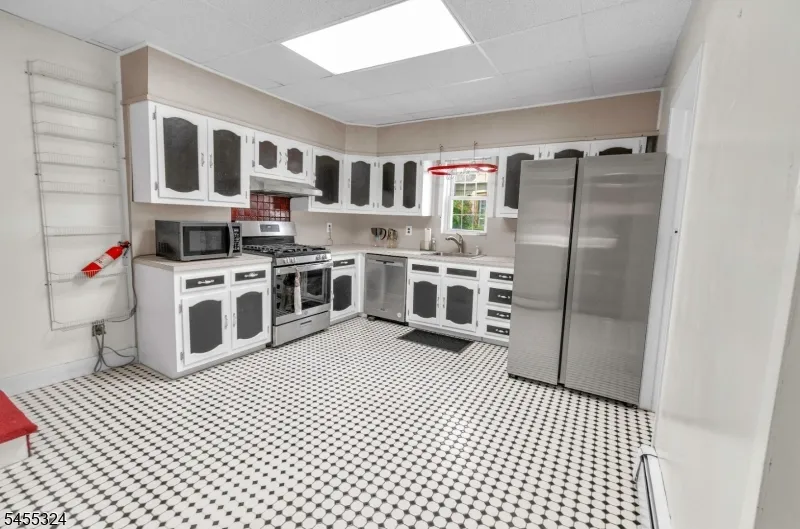 90 Cedar St Ridgefield Park Village, NJ 07660