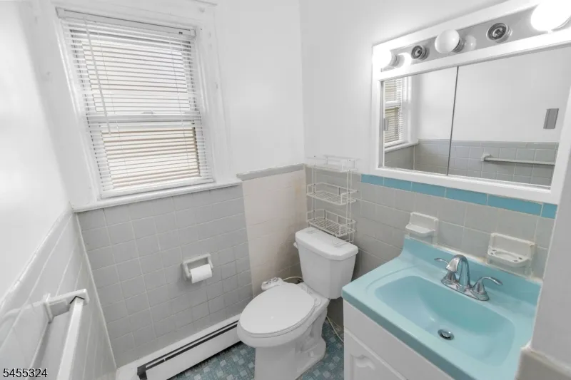 90 Cedar St Ridgefield Park Village, NJ 07660