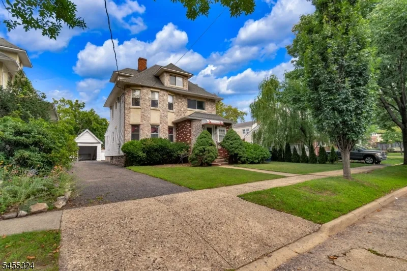 90 Cedar St Ridgefield Park Village, NJ 07660
