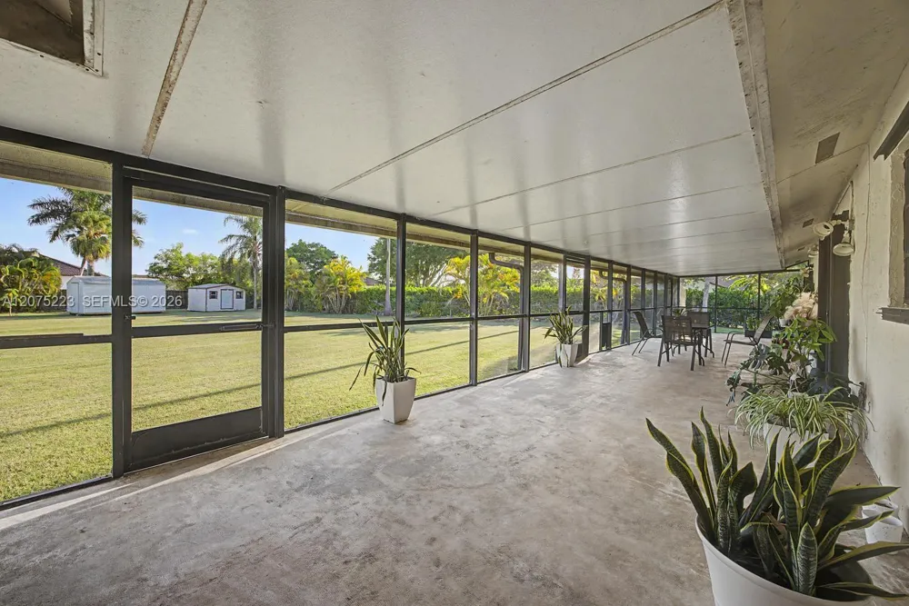 16880 SW 278th St Homestead, FL 33031