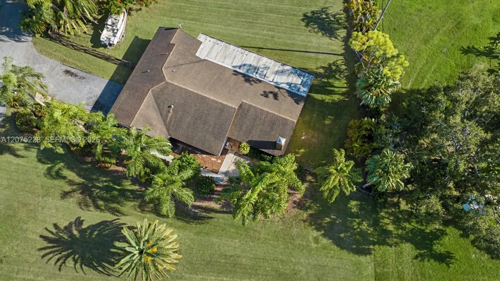 16880 SW 278th St Homestead, FL 33031