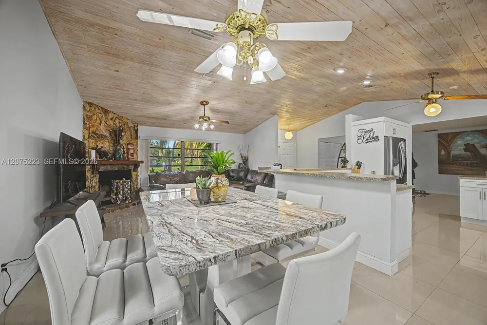 16880 SW 278th St Homestead, FL 33031