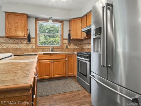 3215 RAFFERTY DRIVE