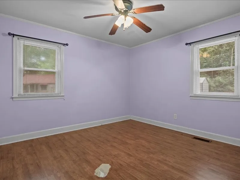 810 W Main St Waverly, TN 37185